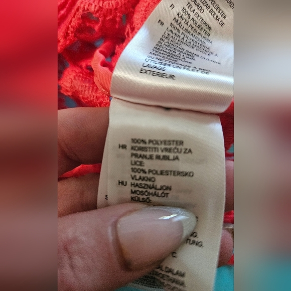 H&M×COACHELLA Vibrant Red Lace sleeveless Top With Fringe Detail. Size 6 - Picture 7 of 11